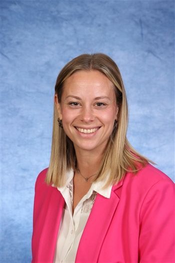 Mrs L Whalley's team photo'